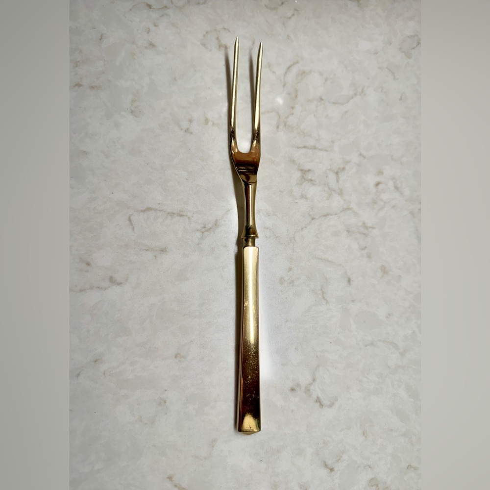 DIRILYTE, EMPRESS PATTERN, 8 3/4”SERVING FORK. MADE FROM A SOLID BRONZE ALLOY